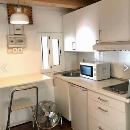 Mini Piso Con Escaleras Apartman Barcelona Kültér fotó