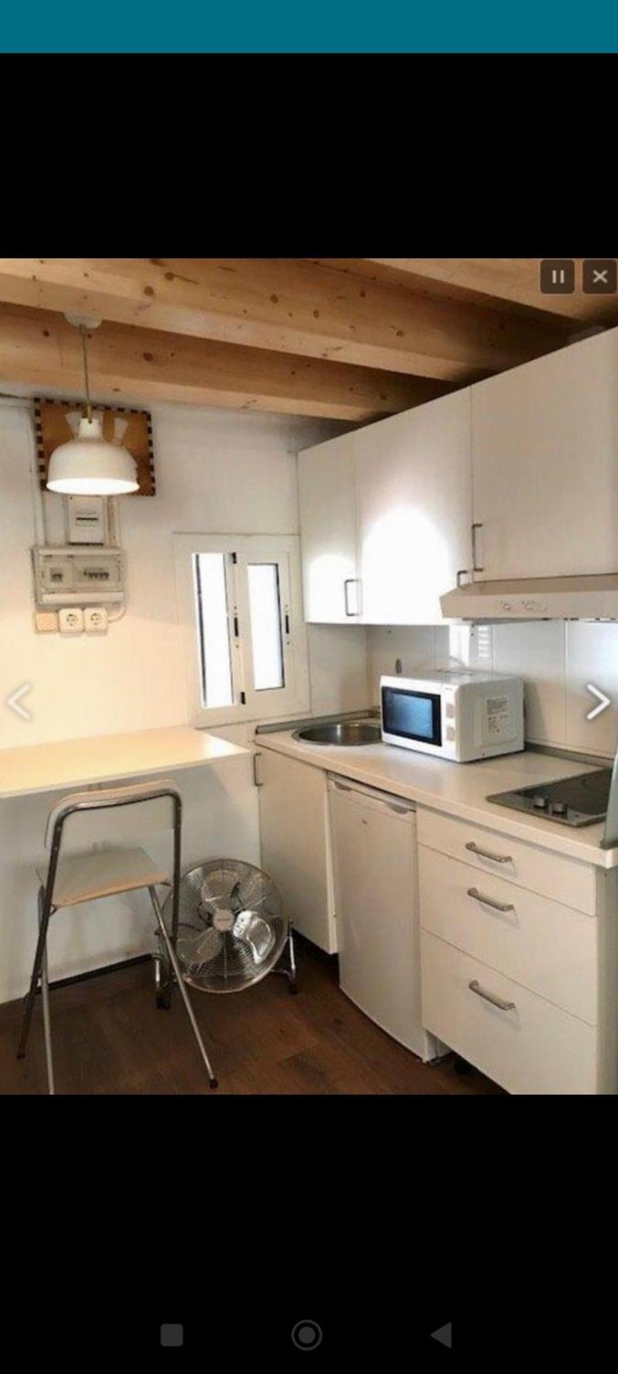 Mini Piso Con Escaleras Apartman Barcelona Kültér fotó